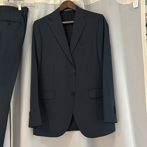 Massimo Dutti Wool and Cashmere Suit Navy Blue - Picture 2 of 15